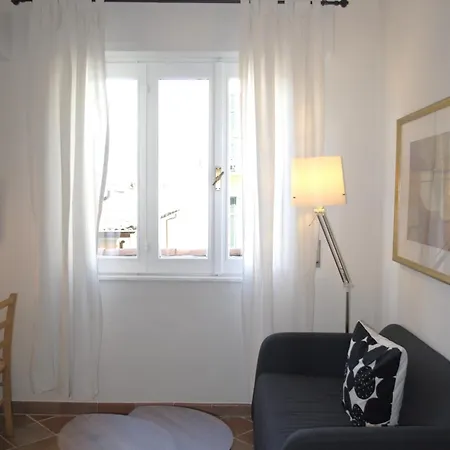 Lejlighed Center Town *