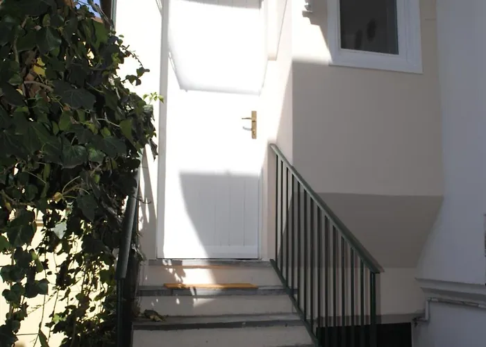 Center Town Apartament *